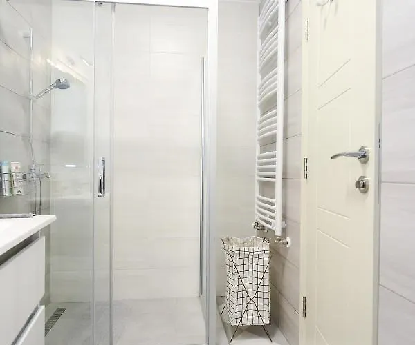 Welcome Center アパート *