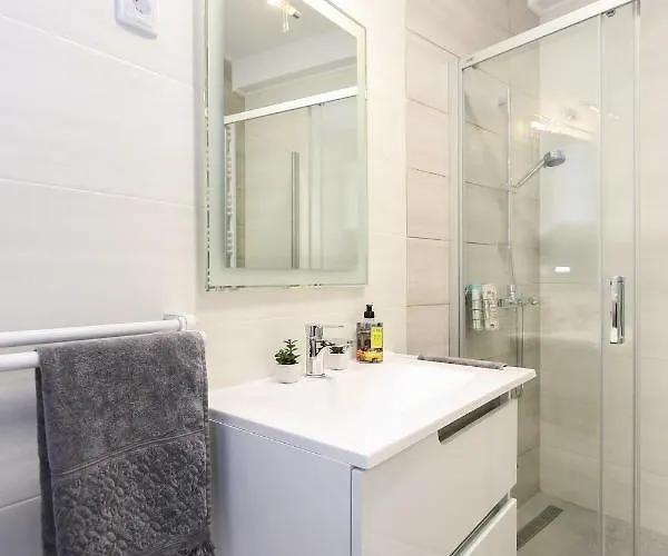 アパート Welcome Center *