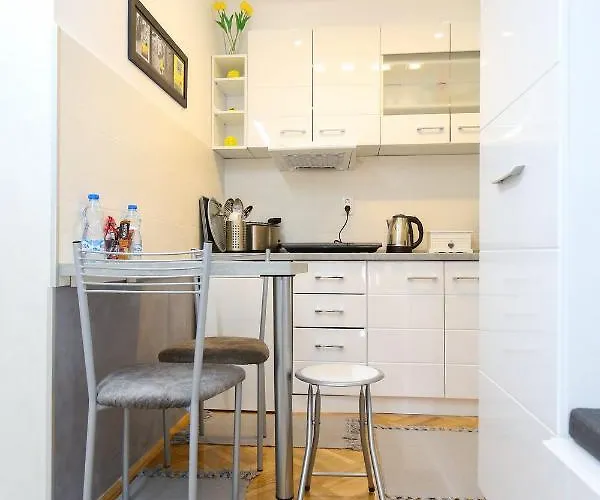 Welcome Center * スボティツァ